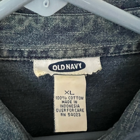 Old Navy Denim shirt - Picture 3 of 3